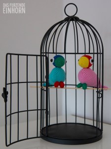 Lovebirds-Cage-Amigurumi-3
