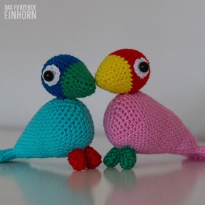 Kay Bojesens Singvögel gehäkelt