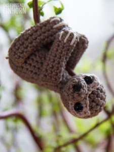 Baby-Sloth-Crochet-2