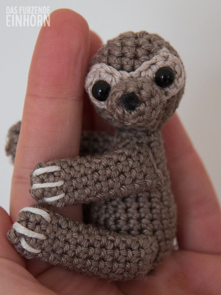 Baby-Sloth-Crochet