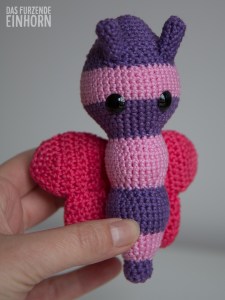 Babyrassel Schmetterling DIY