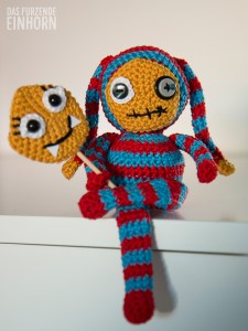 Das zweigesichtige Häkelmonster
