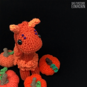 Crochet a Pumpkin Pony